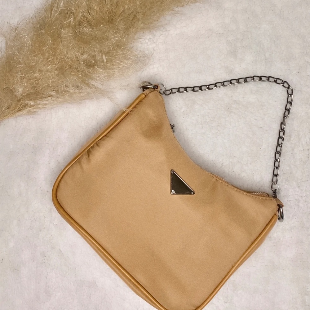 Cute Crossbody / Purse Bag - Picture 2 of 2